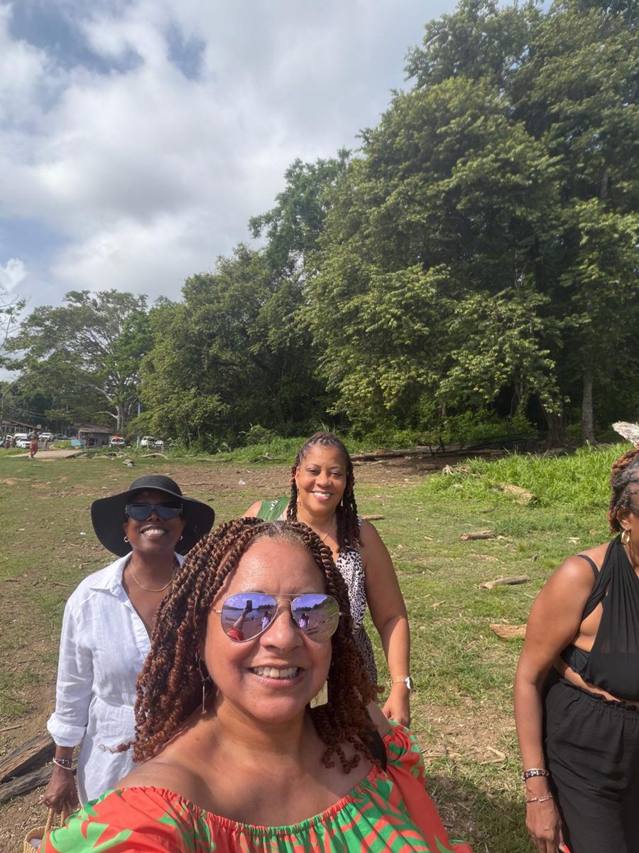 Members arriving at the Emberá village by the Chagres riverbank